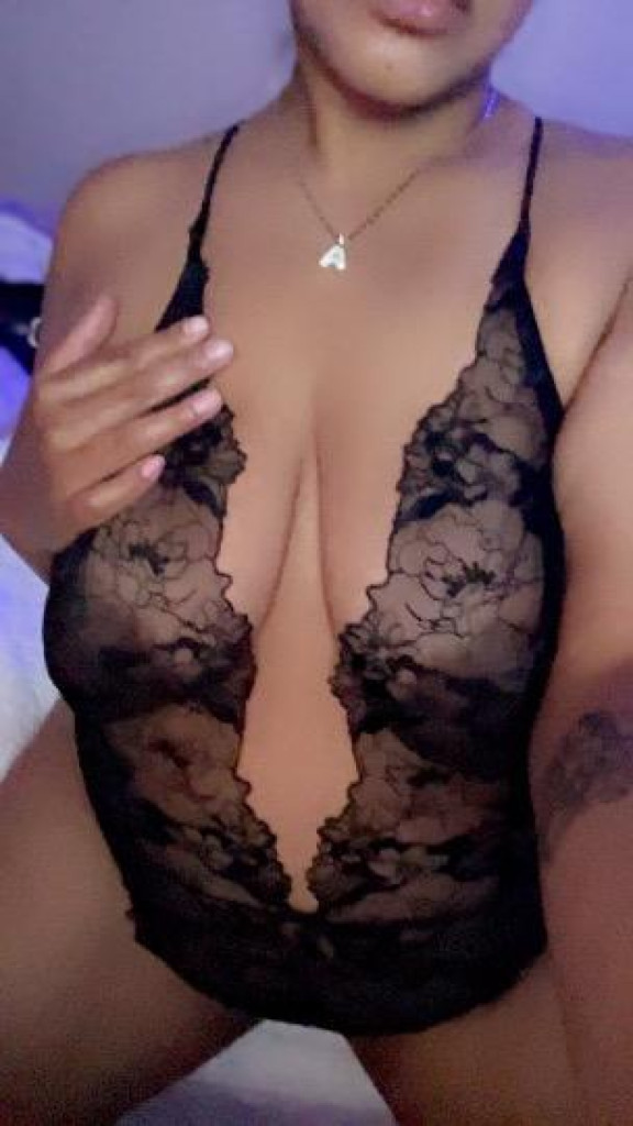 🫶🏽COME SEE ME BEFORE I LEAVE✨want a sweet and pleasant experience BEST HEAD IN TOWN photo 1